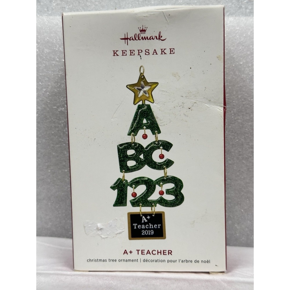 Hallmark A+ Teacher 2019 Christmas Ornament‎ New In Box Teacher Gift Christmas